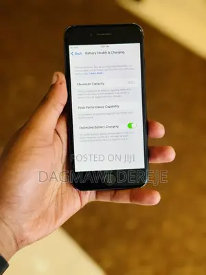 New Apple iPhone 8 64 GB Black