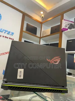New Laptop Asus ROG Strix G15 16GB Intel Core i9 SSD 1T