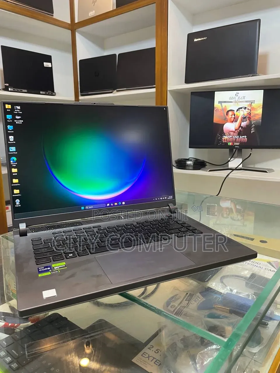 New Laptop Asus ROG Strix G15 16GB Intel Core i9 SSD 1T