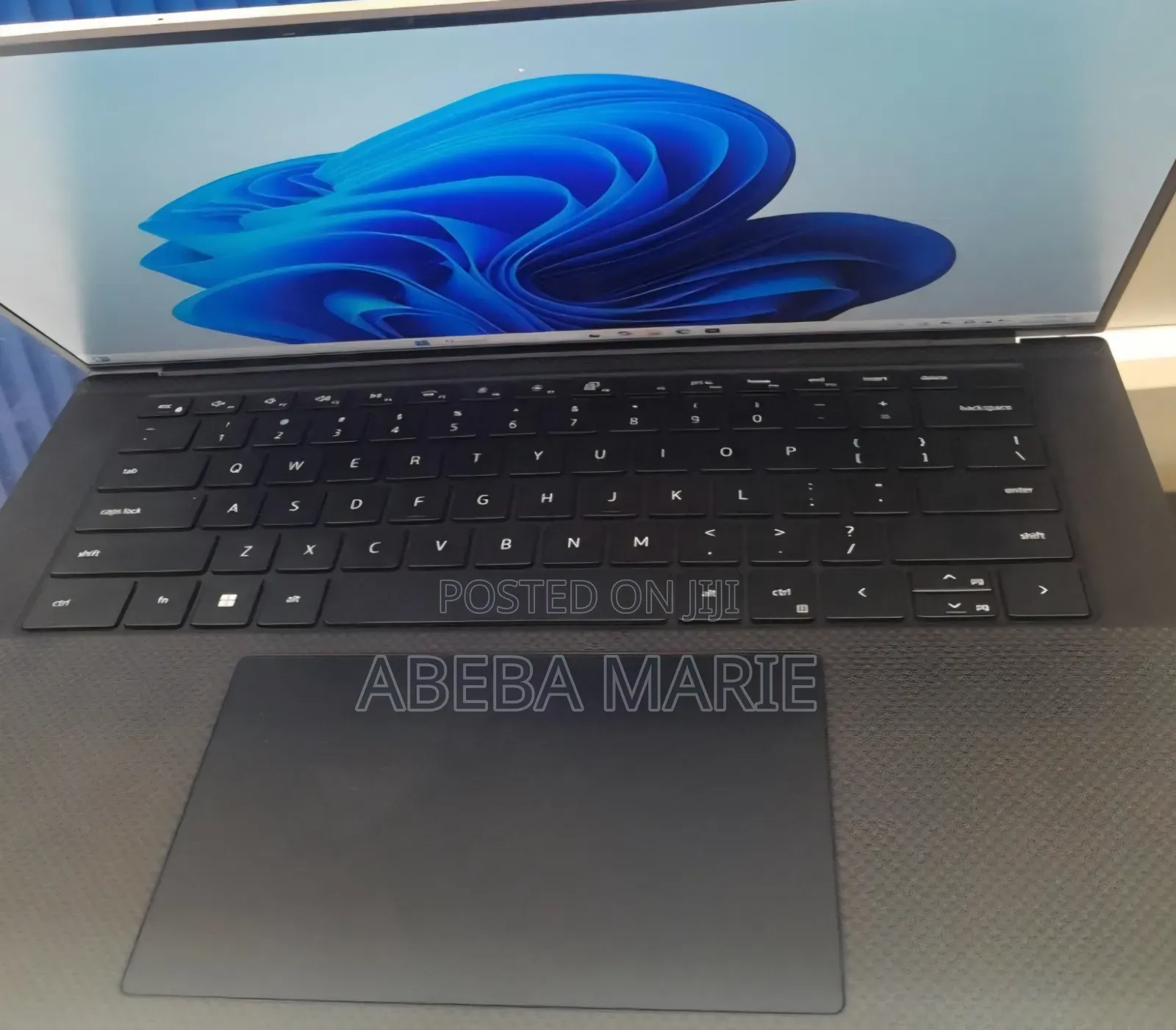 New Laptop Dell XPS 15 16GB Intel Core i7 SSD 512GB