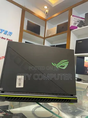New Laptop Asus ROG Strix G15 16GB Intel Core i9 SSD 1T