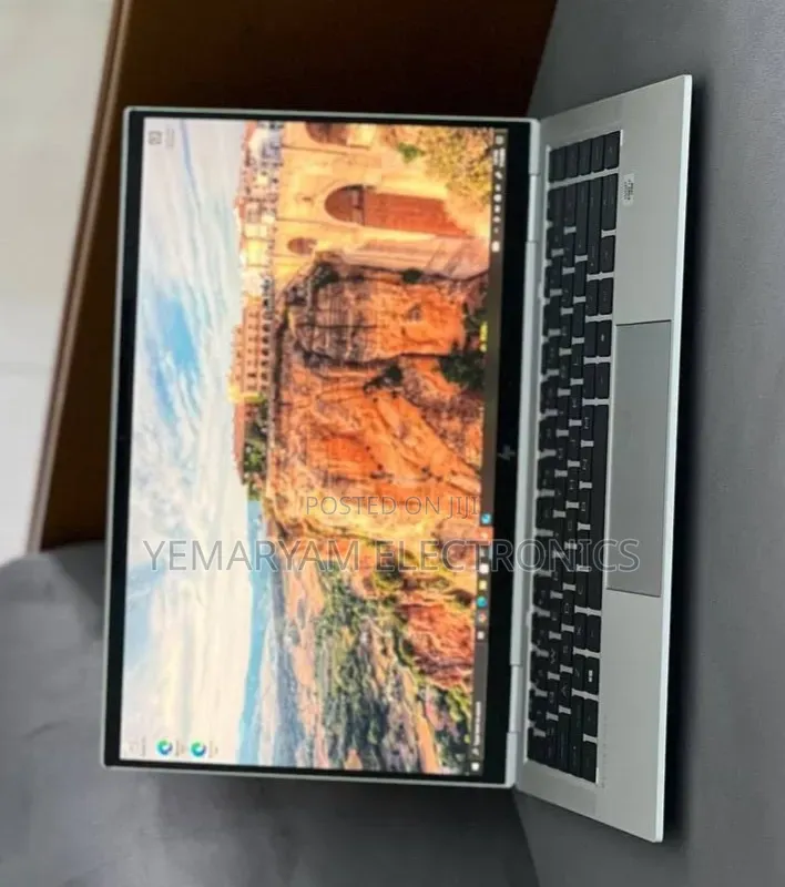 New Laptop HP EliteBook x360 1040 G7 16GB Intel Core i5 SSD 512GB