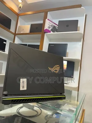 New Laptop Asus ROG Strix G15 16GB Intel Core i9 SSD 1T