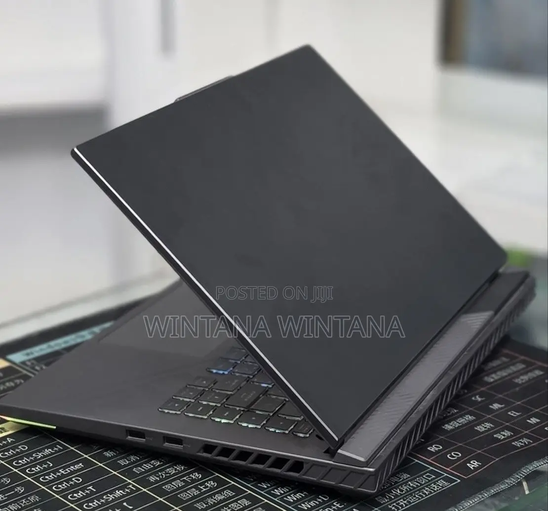 Laptop Asus ROG Strix G16 G614 16GB Nvidia SSD 512GB