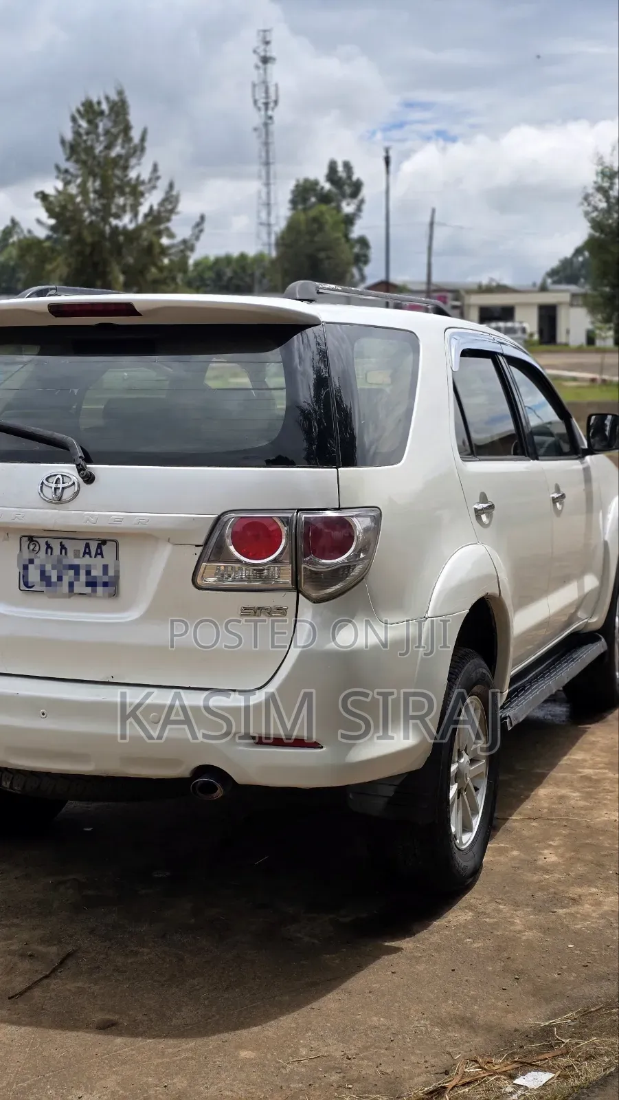 Toyota Fortuner 2.7 AWD 2012 White