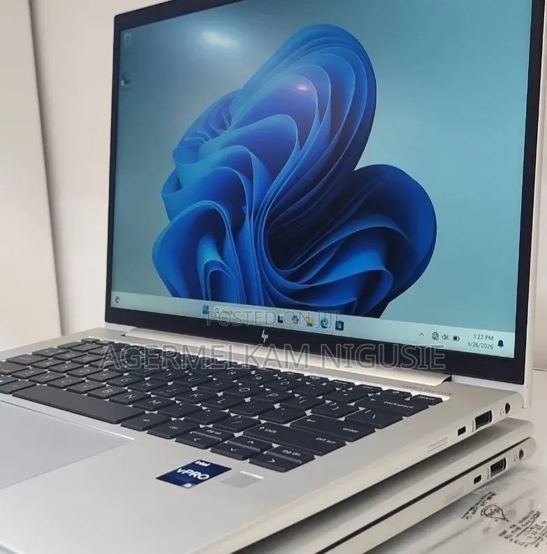 New Laptop HP EliteBook 840 G9 16GB Intel Core i7 SSD 512GB