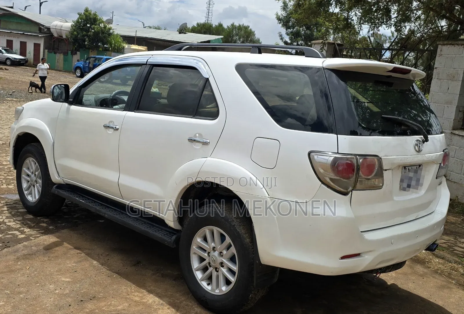 Toyota Fortuner 2012 White