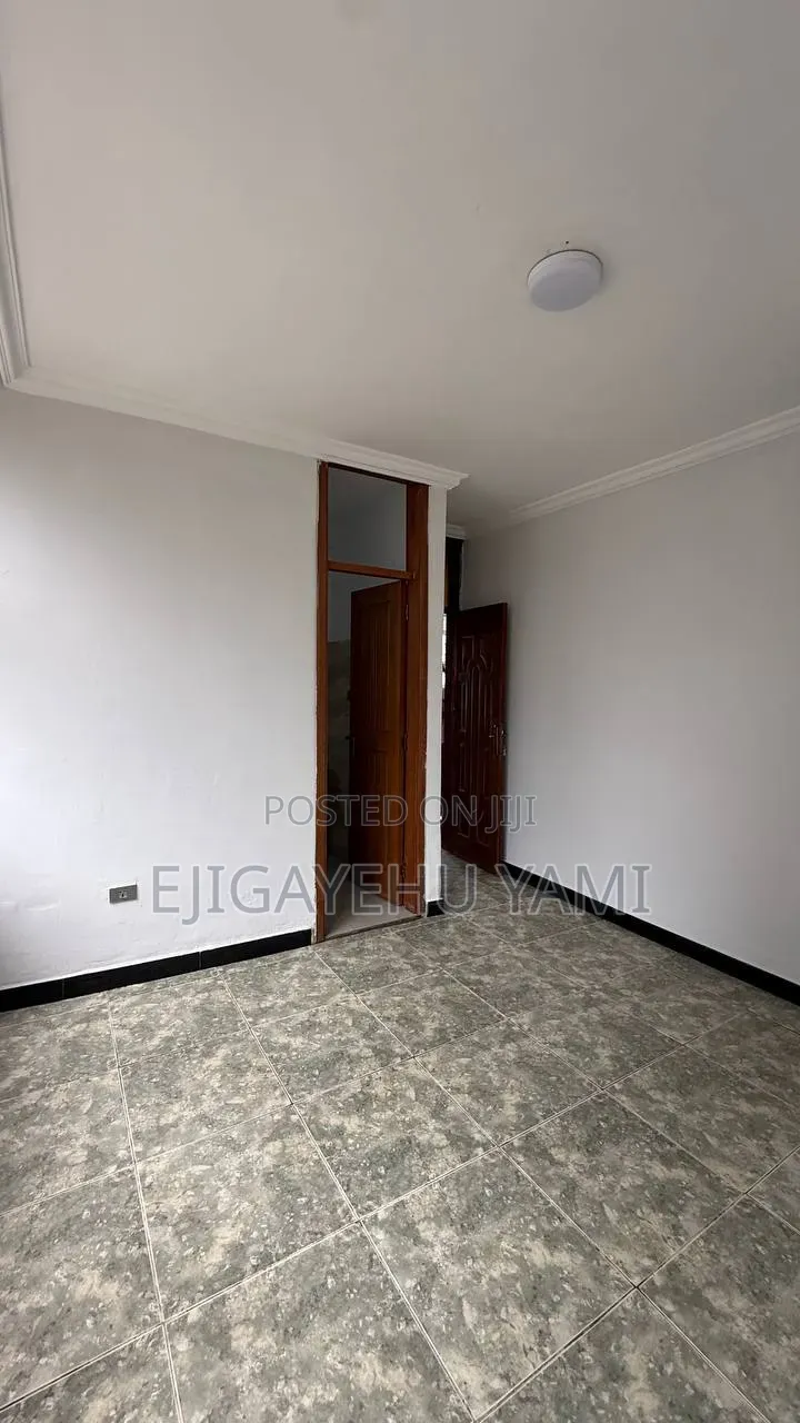 Furnished 3bdrm Condo in Condominium, Bole for sale