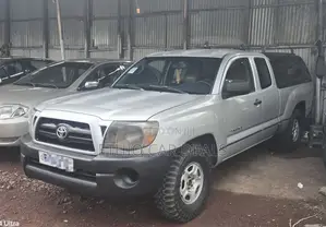 Toyota Tacoma 2008 Silver