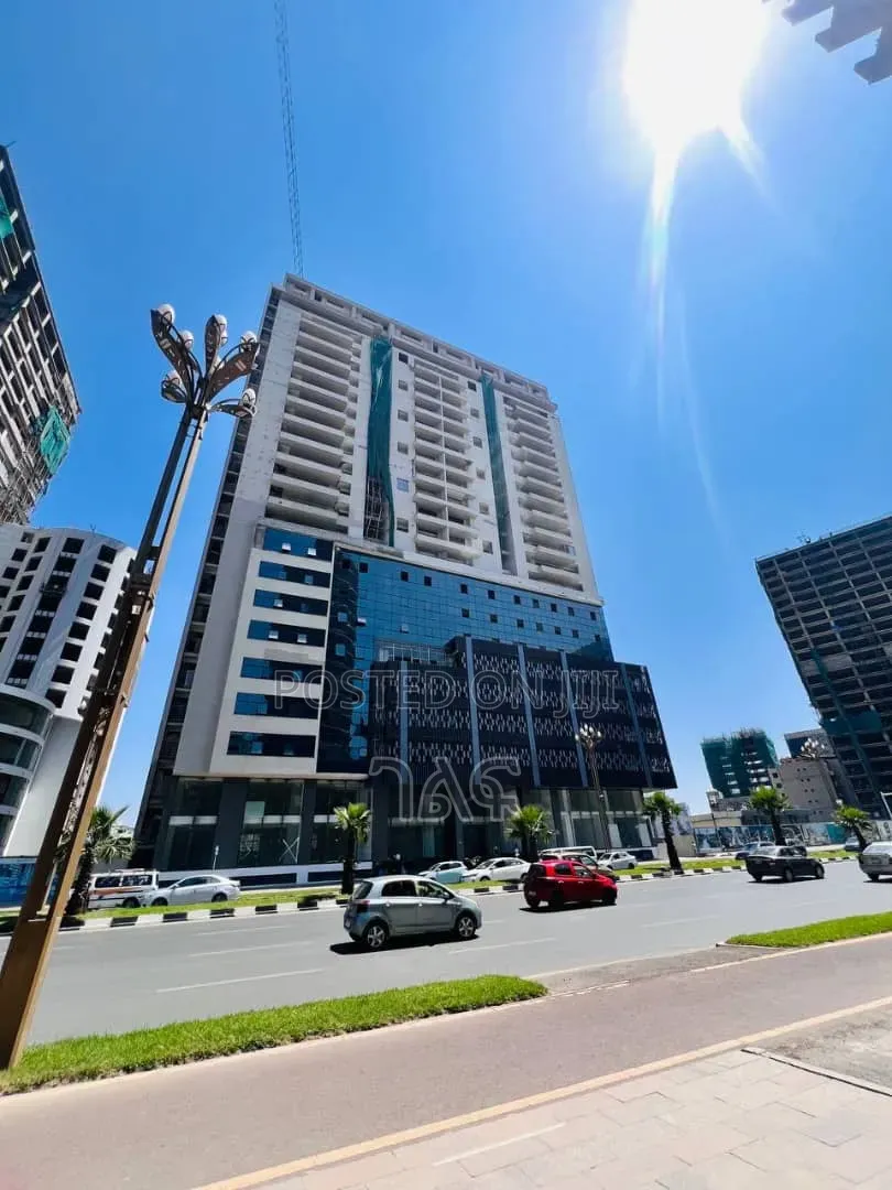 3bdrm Apartment in ቦሌ ሜጋ ላይ የሚሸጥ ዘመናዊ, Bole for sale
