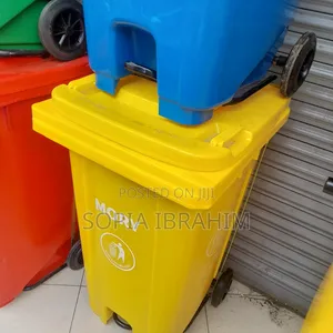 Garbage Plastic