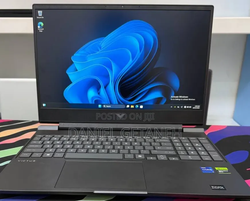 New Laptop HP Victus 16 16GB Intel Core i7 SSD 512GB