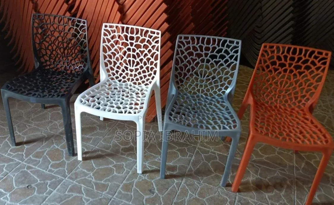 Plastic Chire