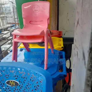 Plastic Chire