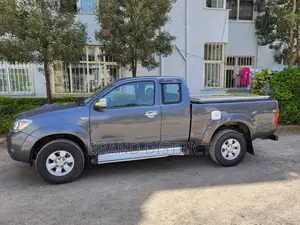 Toyota Hilux 2008 Black