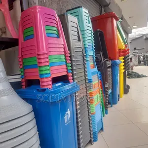 Plastic Chire