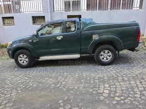 Toyota Hilux 2.5 D-4D SRX 4x4 2006 Green