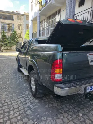 Toyota Hilux 2.5 D-4D SRX 4x4 2006 Green