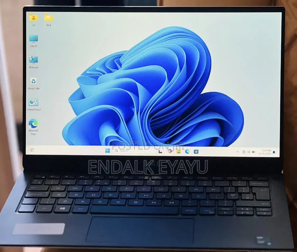 New Laptop Dell XPS 13 16GB Intel Core i7 SSD 512GB