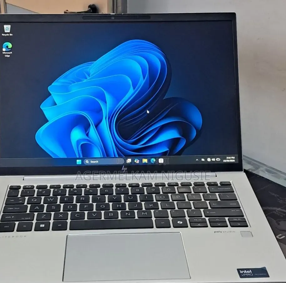 New Laptop HP EliteBook 840 G11 16GB Intel Core Ultra 7 SSD 512GB