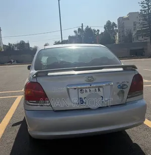 Toyota Platz 2004 Silver