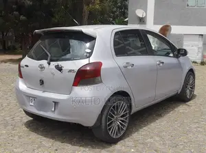 Toyota Yaris 2008 Silver