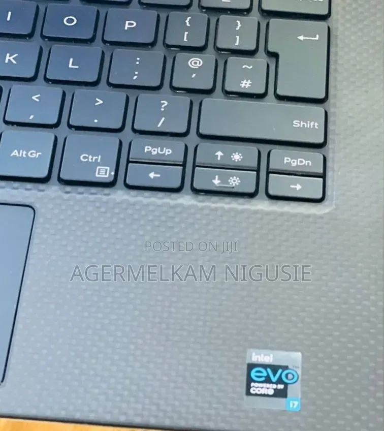 New Laptop Dell XPS 13 16GB Intel Core i7 SSD 512GB