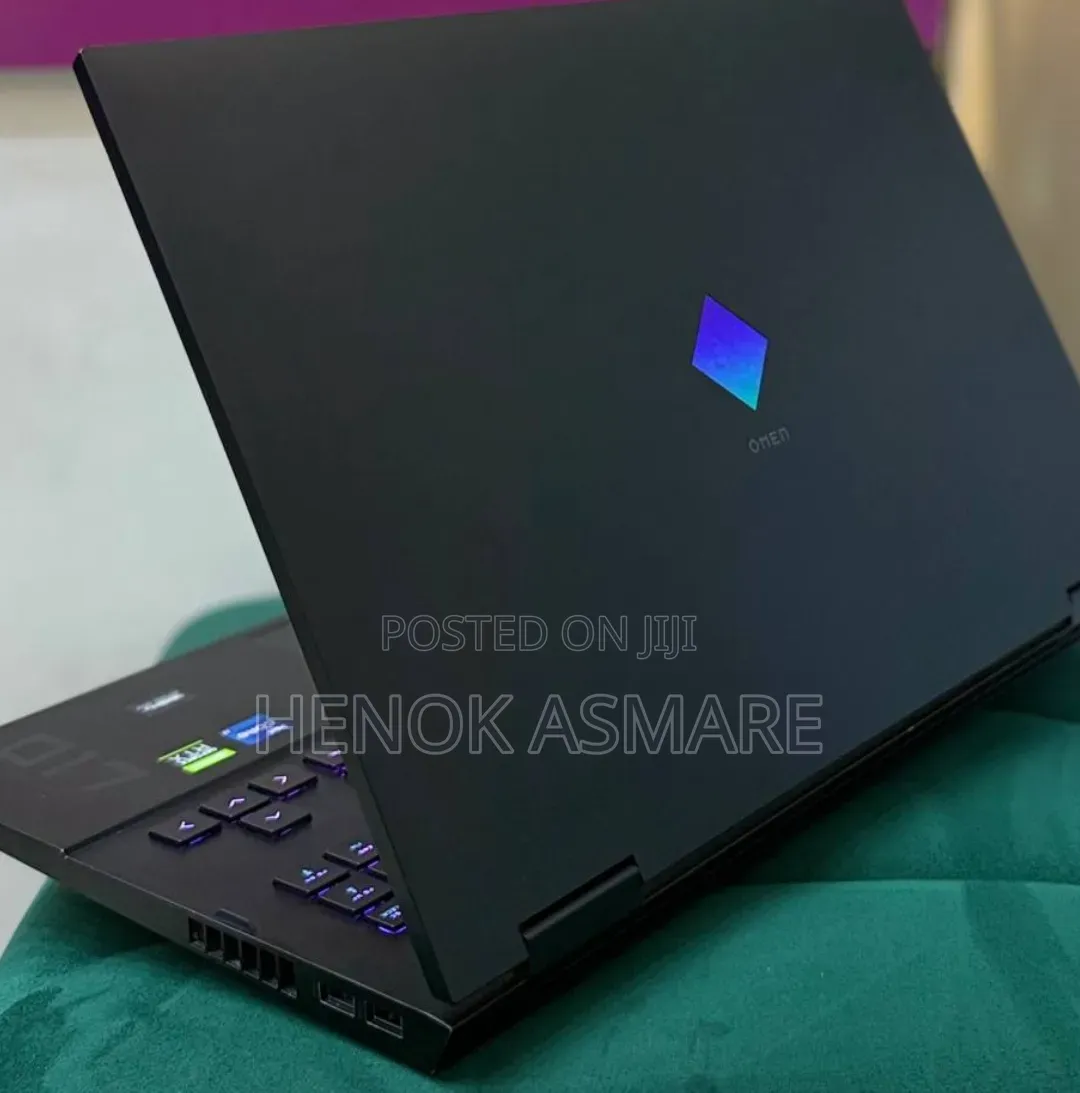 New Laptop HP Omen 17 16GB Intel Core i7 SSD 1T