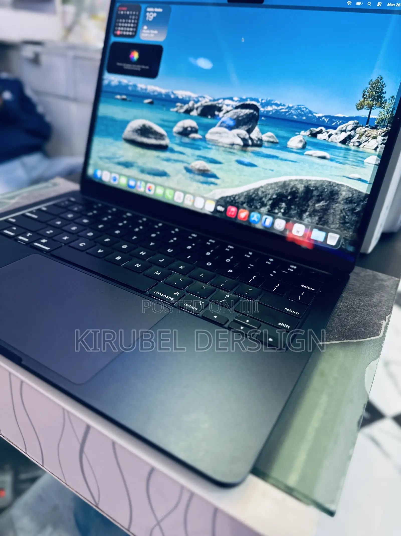 New Laptop Apple MacBook Air 2025 M4 16GB Apple M4 SSD 256GB