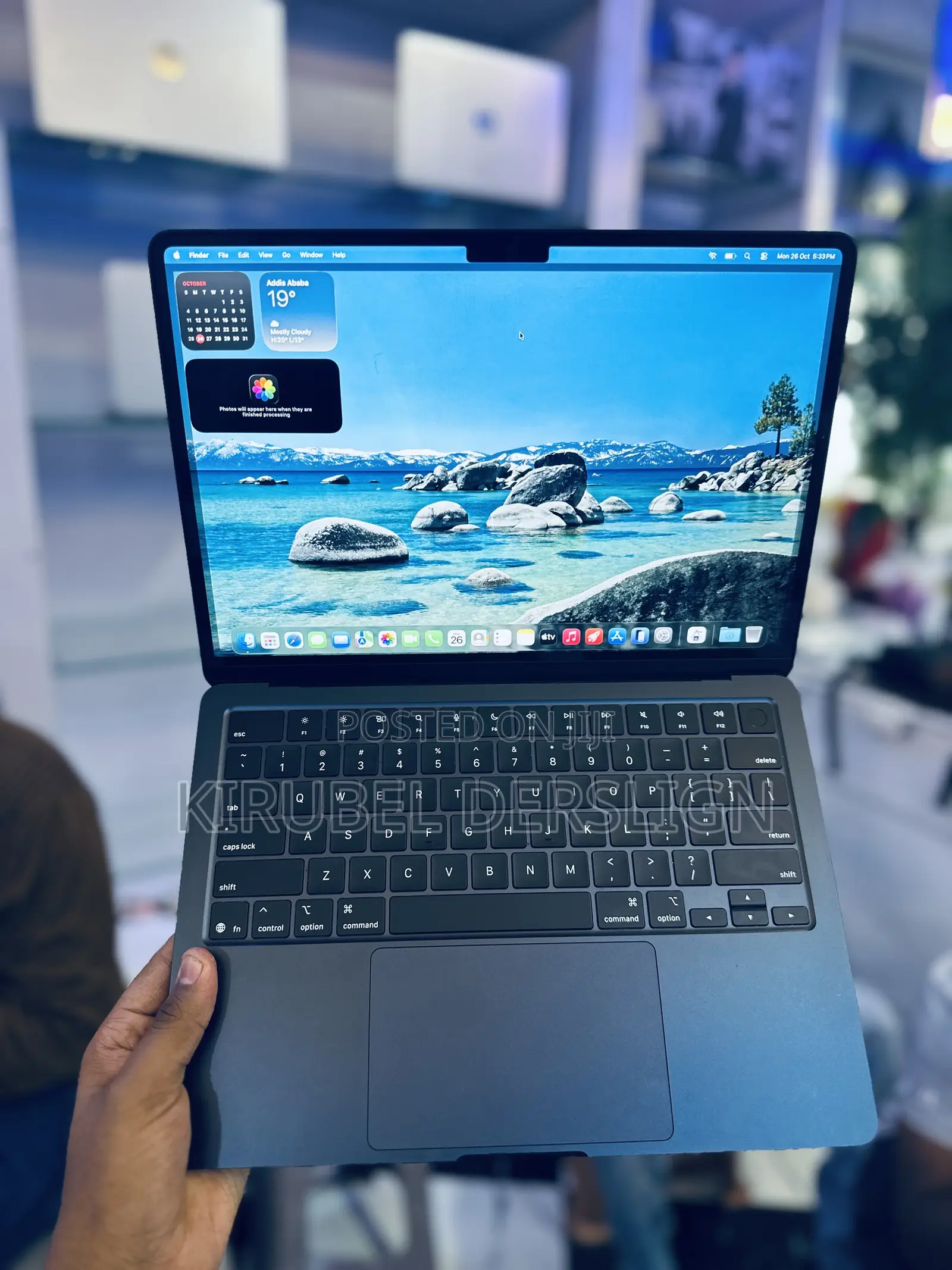 New Laptop Apple MacBook Air 2025 M4 16GB Apple M4 SSD 256GB
