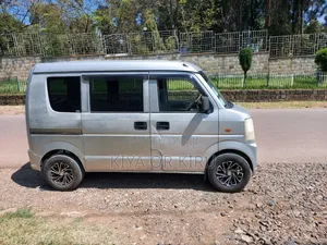 Suzuki Every Wagon 2012 Silver