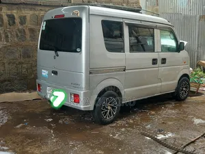 Suzuki Every Wagon 2012 Silver