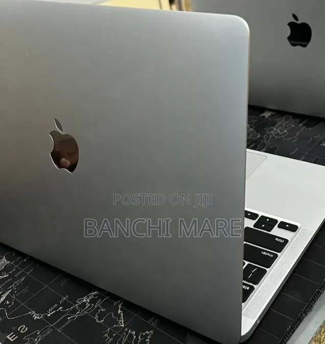 New Laptop Apple MacBook Air 2020 M1 16GB Apple M1 SSD 512GB