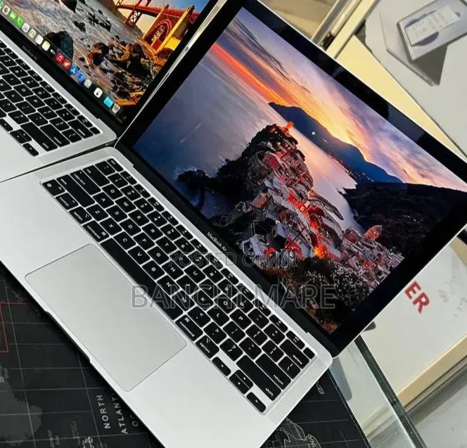 New Laptop Apple MacBook Air 2020 M1 16GB Apple M1 SSD 512GB
