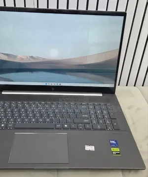 New Laptop HP Envy 15 16GB Intel Core Ultra 7 SSD 512GB