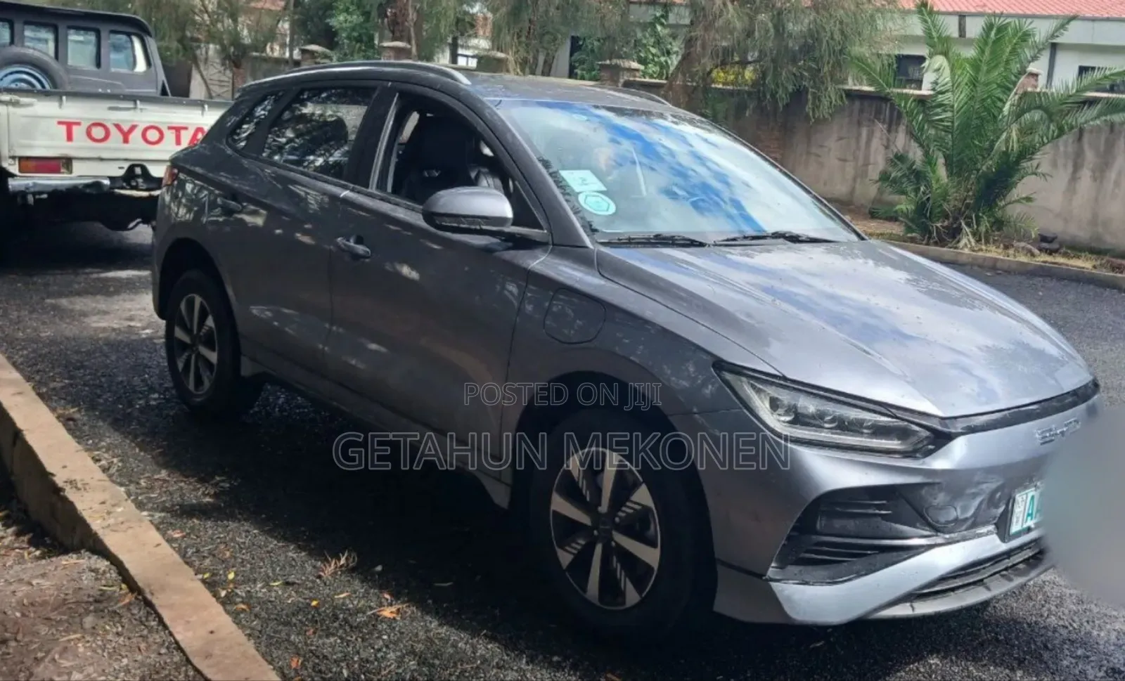 BYD E2 43 kWh 94 hp FWD 2024 Gray