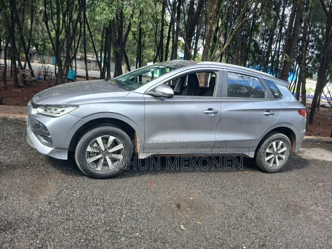 BYD E2 43 kWh 94 hp FWD 2024 Gray