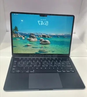 New Laptop Apple MacBook Air 2022 M2 8GB Apple M2 SSD 256GB