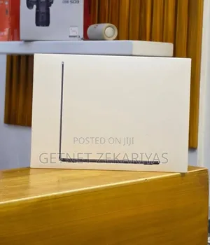 New Laptop Apple MacBook Air 2026 M5 16GB Apple M5 SSD 512GB