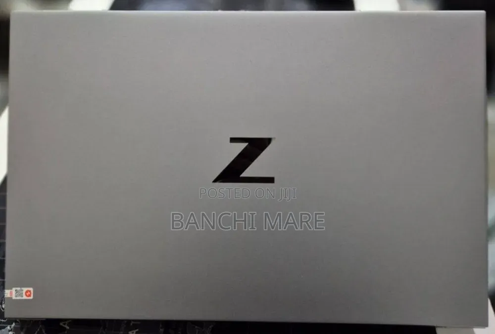 New Laptop HP ZBook Studio 32GB Intel Core 7 SSD 1T