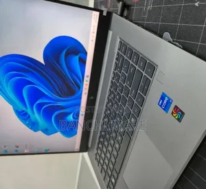 New Laptop HP ZBook Studio 32GB Intel Core 7 SSD 1T