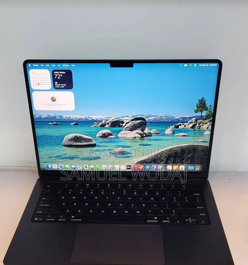 New Laptop Apple MacBook Pro 2017 16GB Apple M5 Pro SSD 512GB