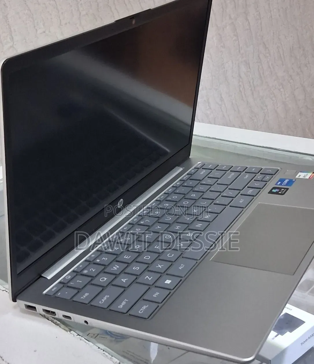 New Laptop HP 16GB Intel Core i5 SSD 1T