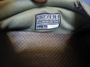 SKECHERS. Size 45.5