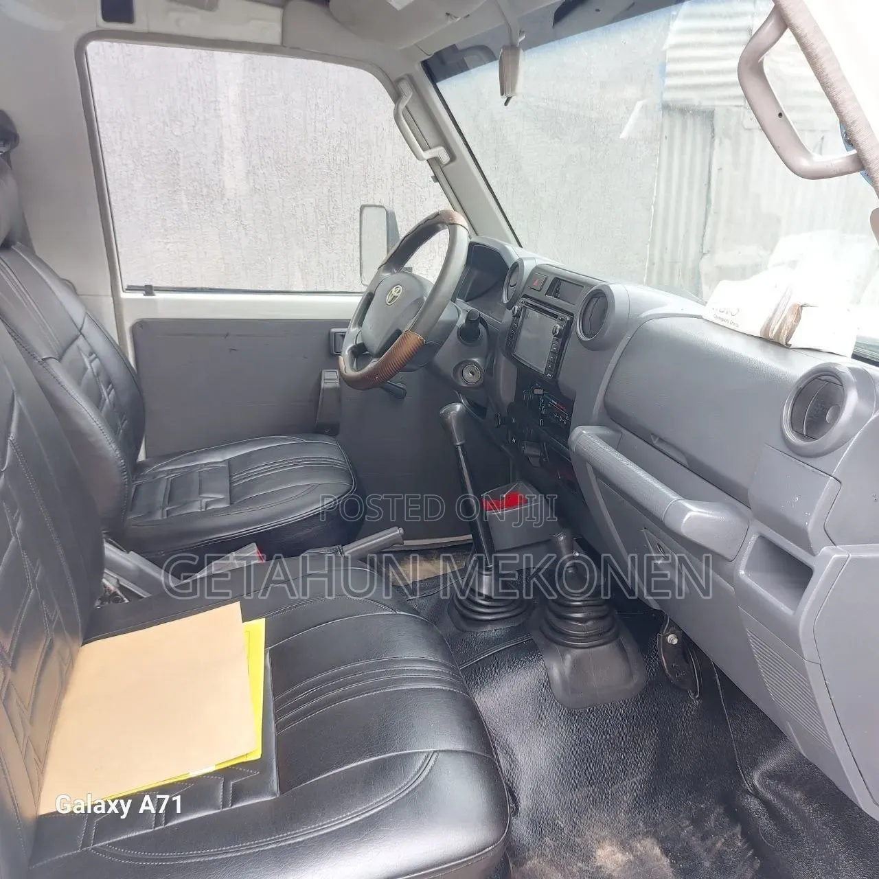 Toyota Land Cruiser 2012 White