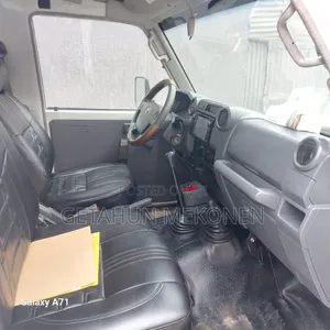 Toyota Land Cruiser 2012 White