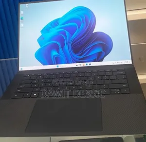 New Laptop Dell XPS 15 16GB Intel Core i7 SSD 512GB