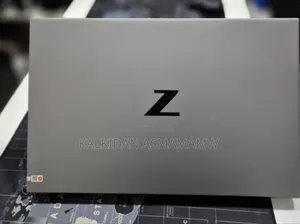 New Laptop HP ZBook Studio 32GB Intel Core 7 SSD 1T