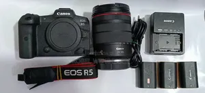 Canon EOS R5 With 24-105mm Redring RF Lens
3 Batteries Charger