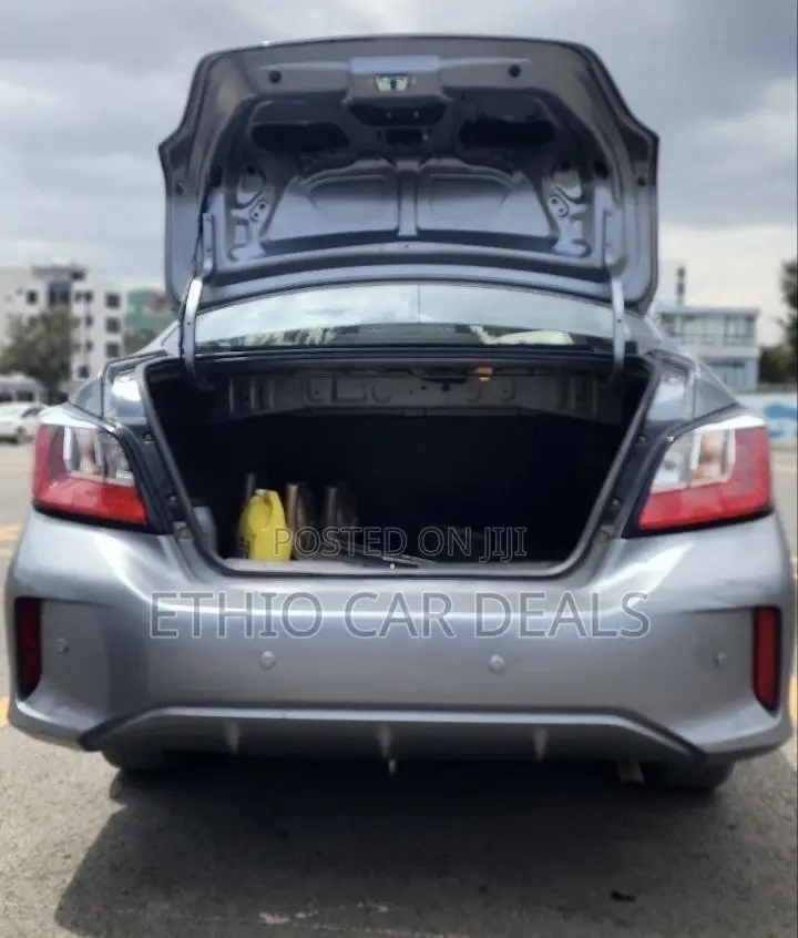 Mitsubishi Attrage 2022 Gray